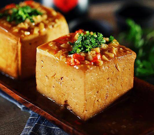 Old-fashioned Braised Tofu 老式卤豆腐